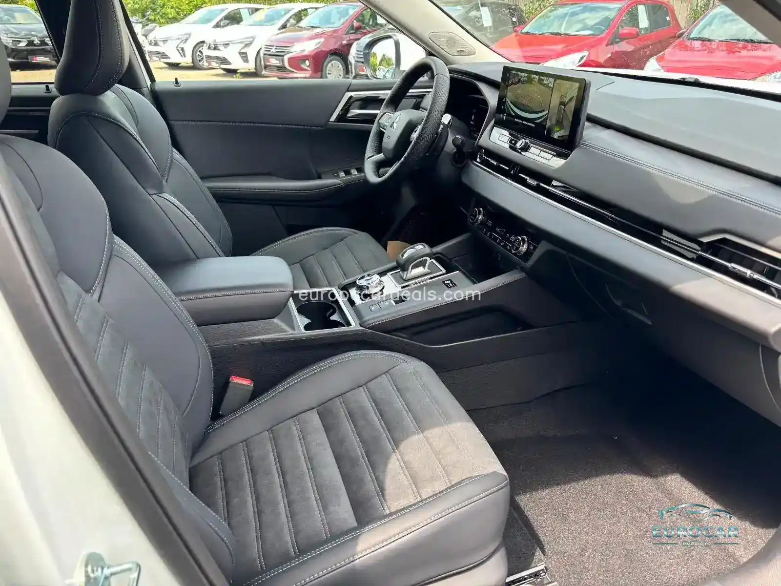 Mitsubishi Plug-in Hybrid Outlander
