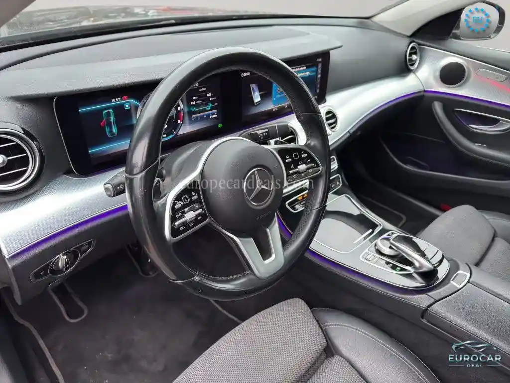 Mercedes-Benz E 220