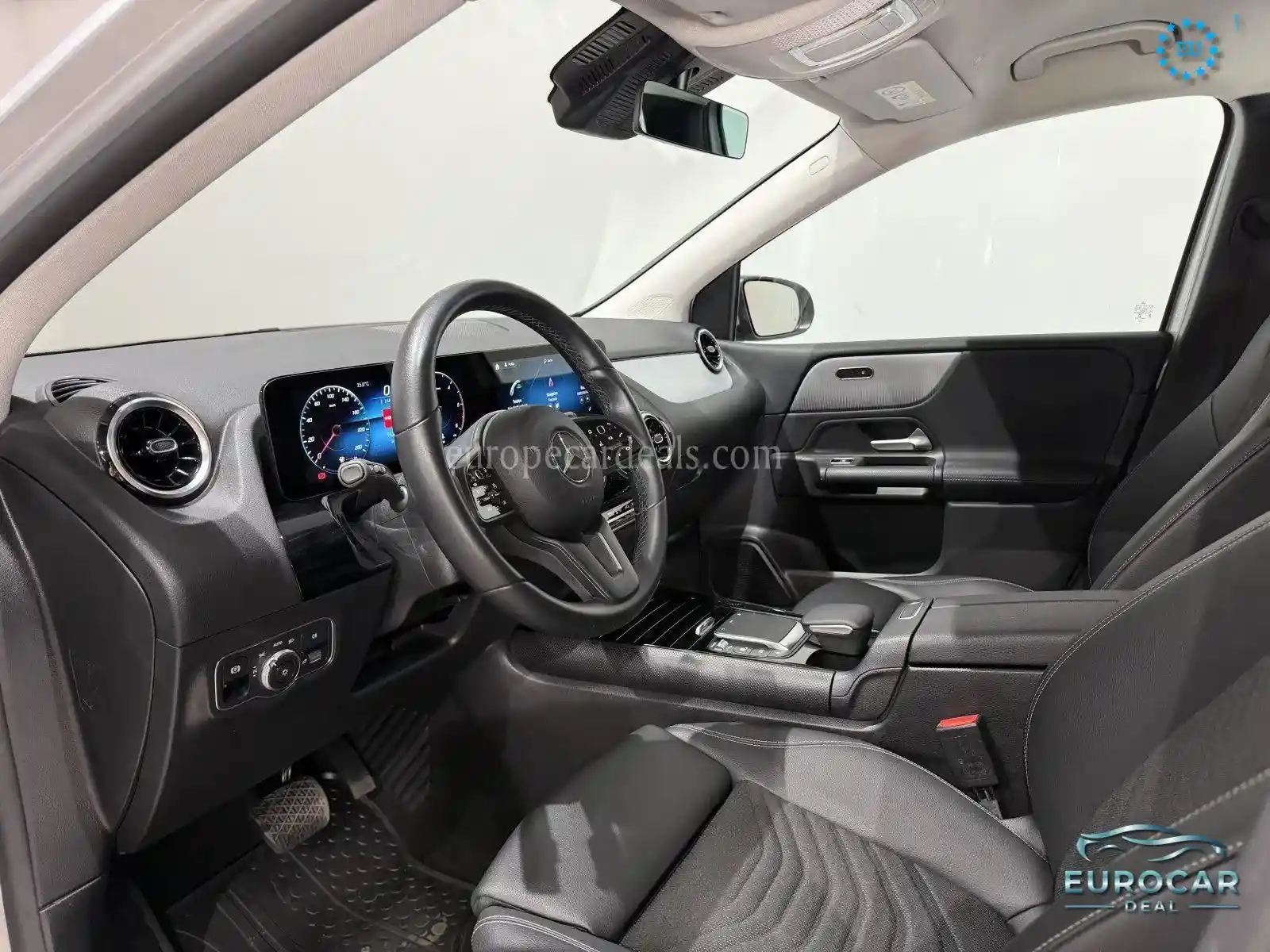 Mercedes-Benz B 220