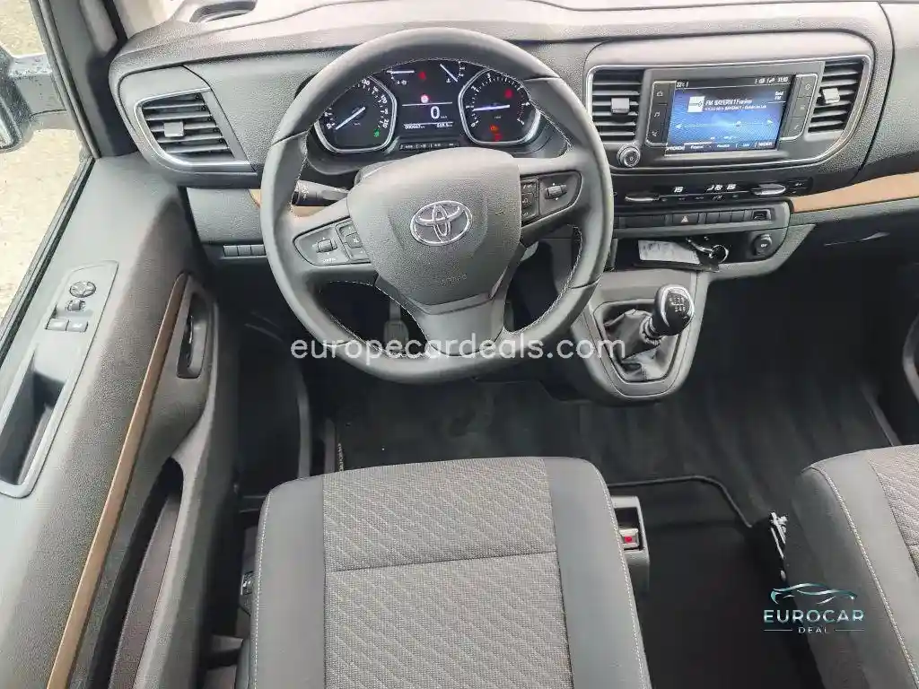 Toyota Proace (Verso)