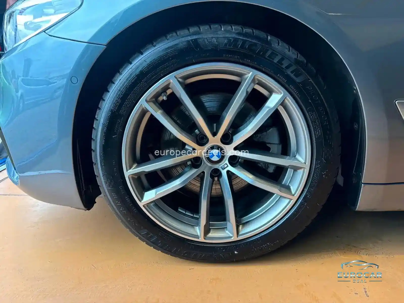 BMW 520