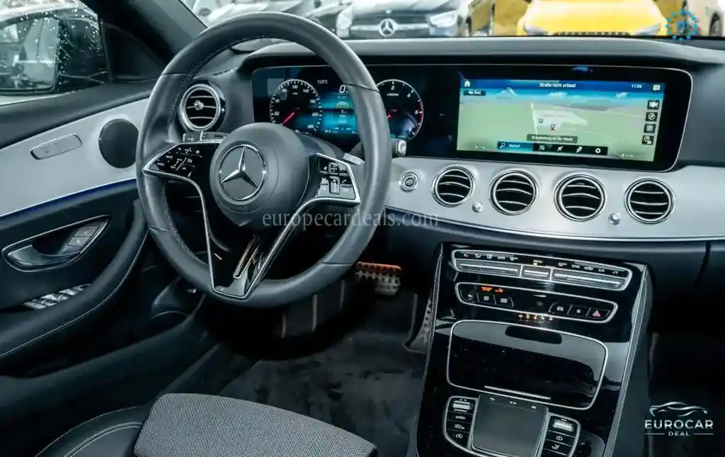 Mercedes-Benz E 220