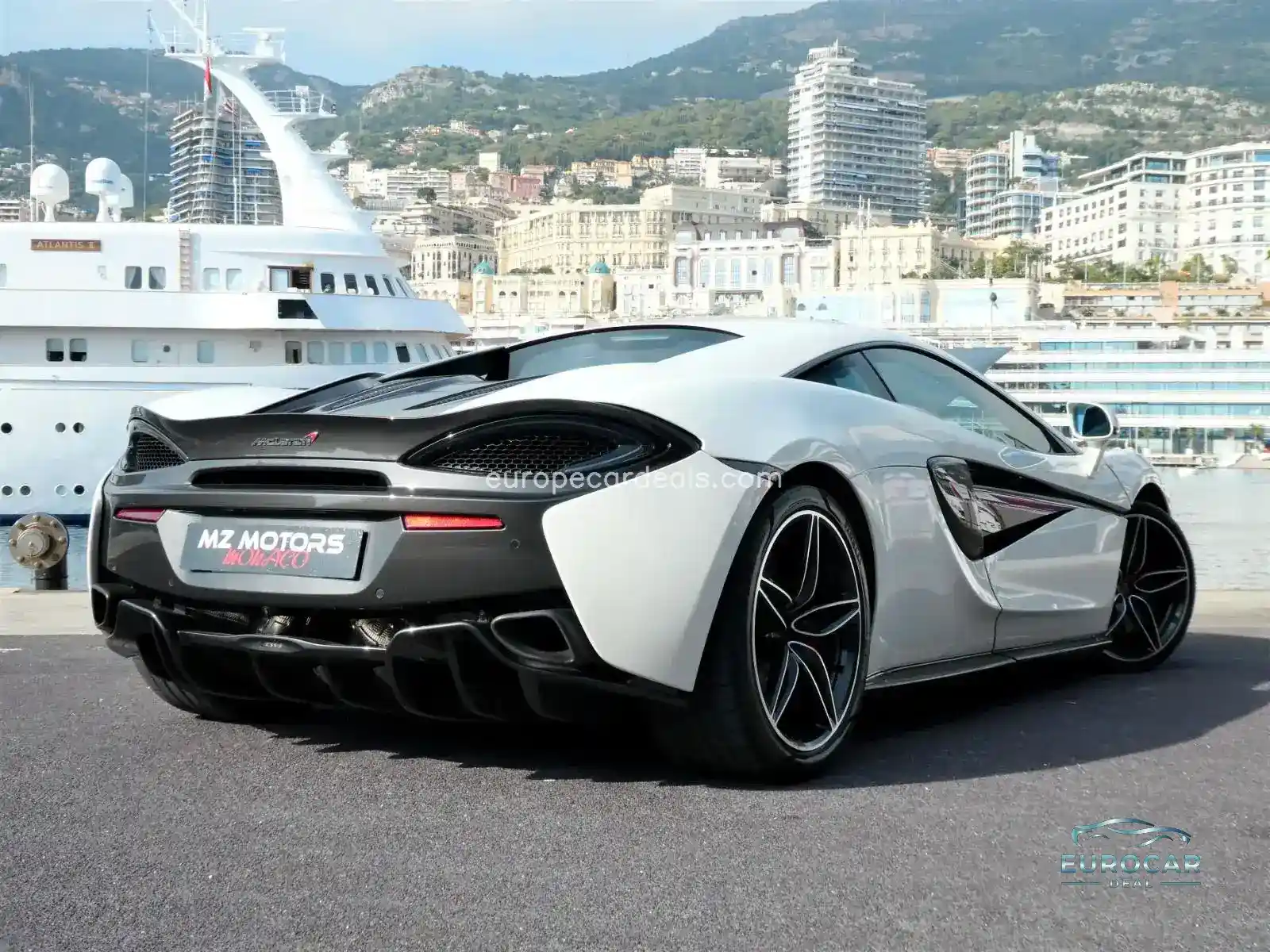 McLaren 570S