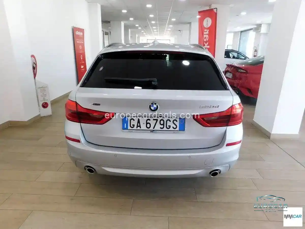 BMW 520