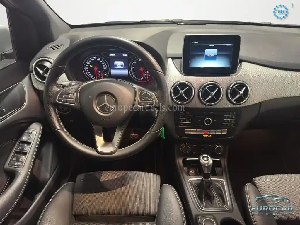 Mercedes-Benz B 200