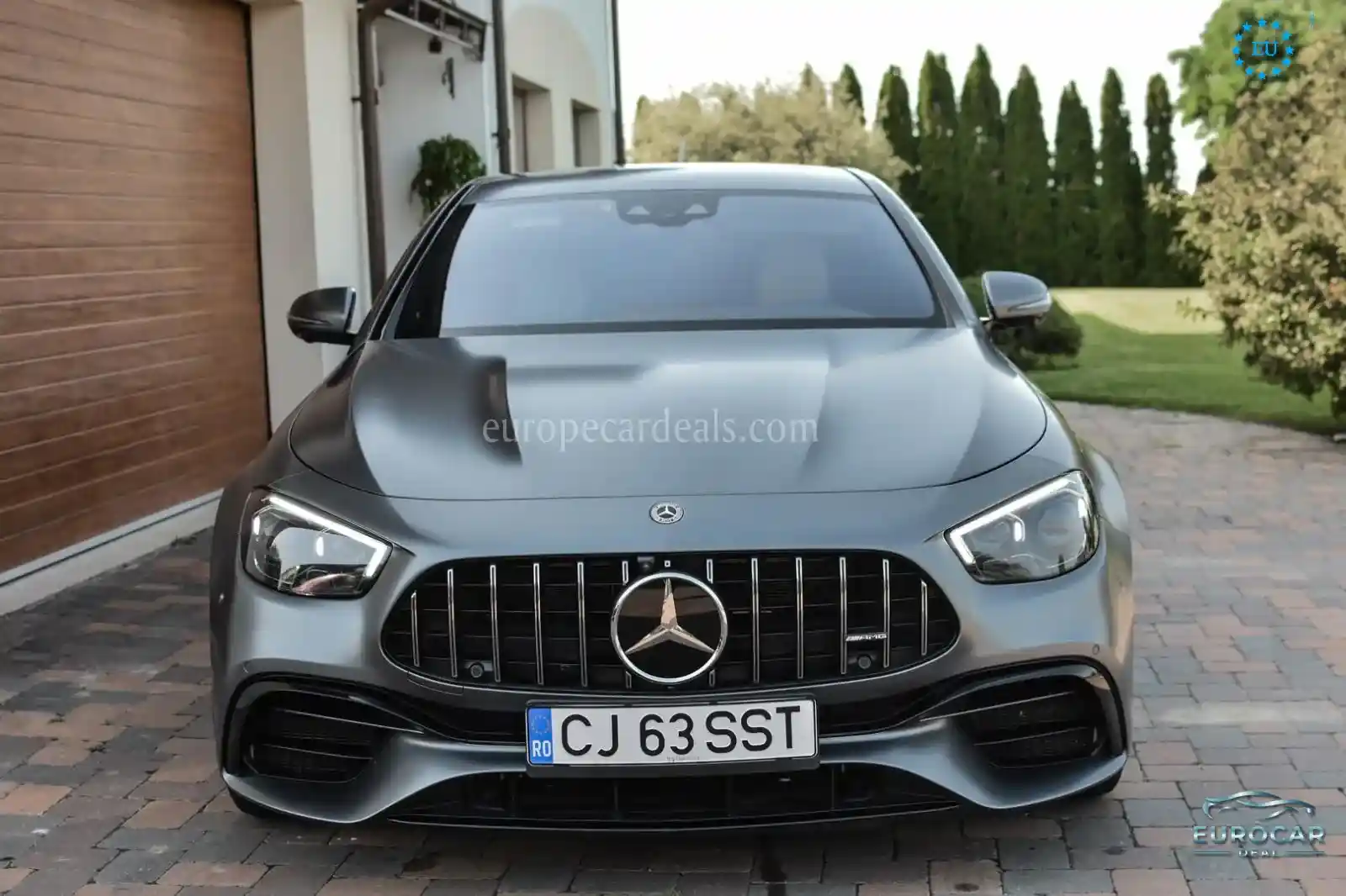 Mercedes-Benz E 63 AMG