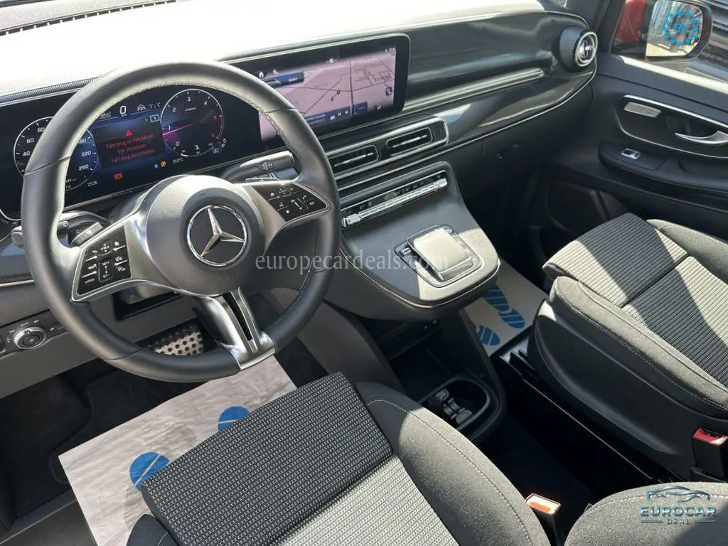 Mercedes-Benz V 220
