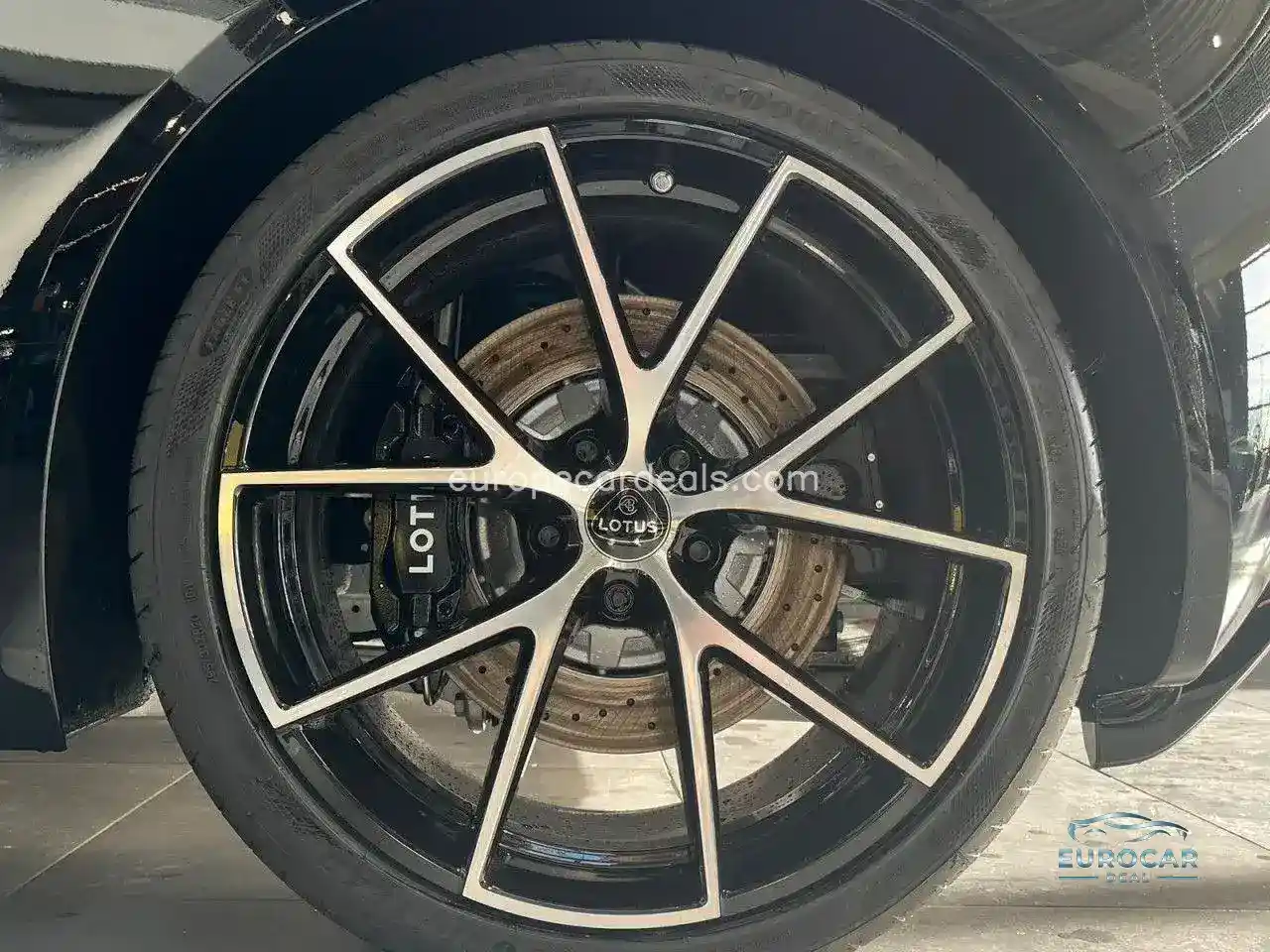 Lotus Emira
