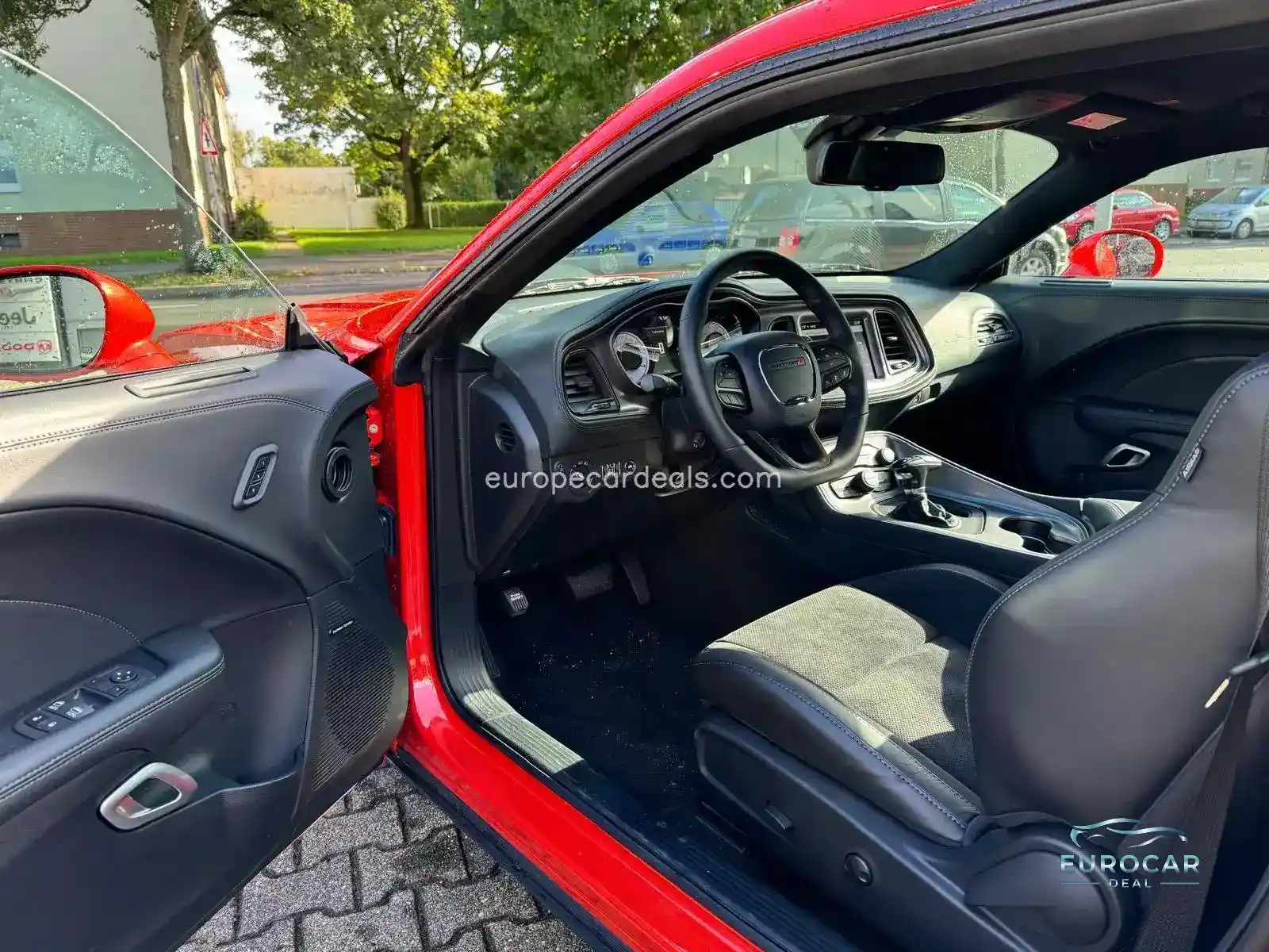 Dodge Challenger