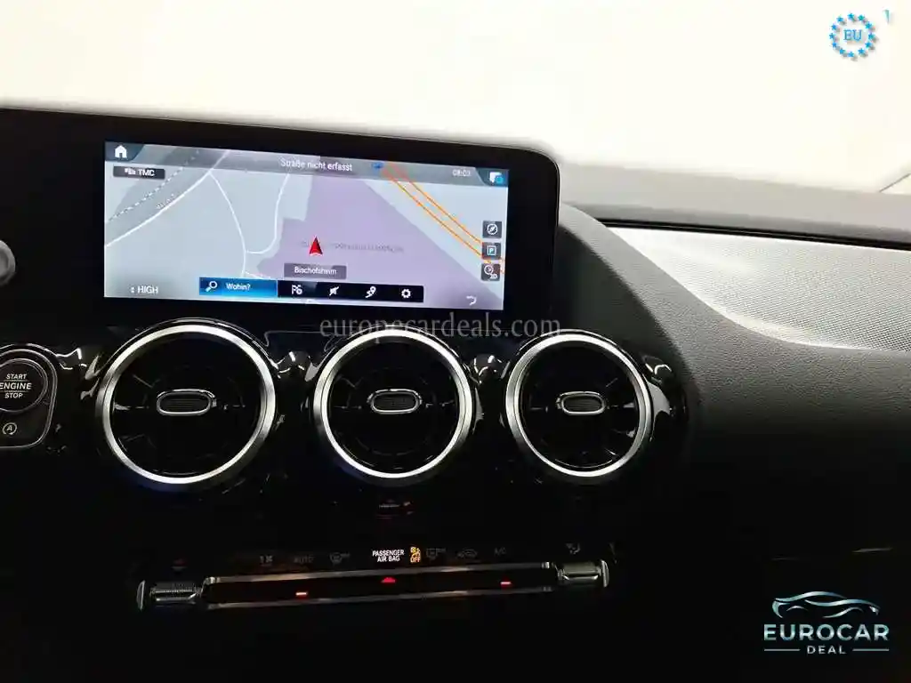 Mercedes-Benz B 220