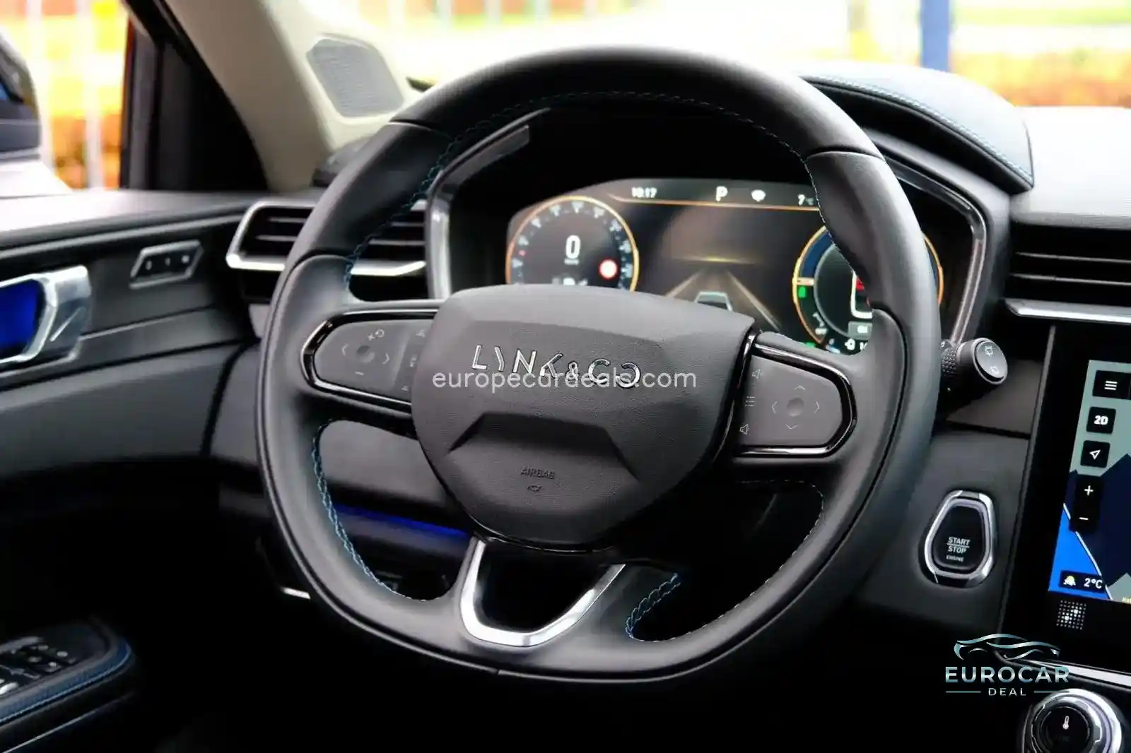 Lynk&Co 01