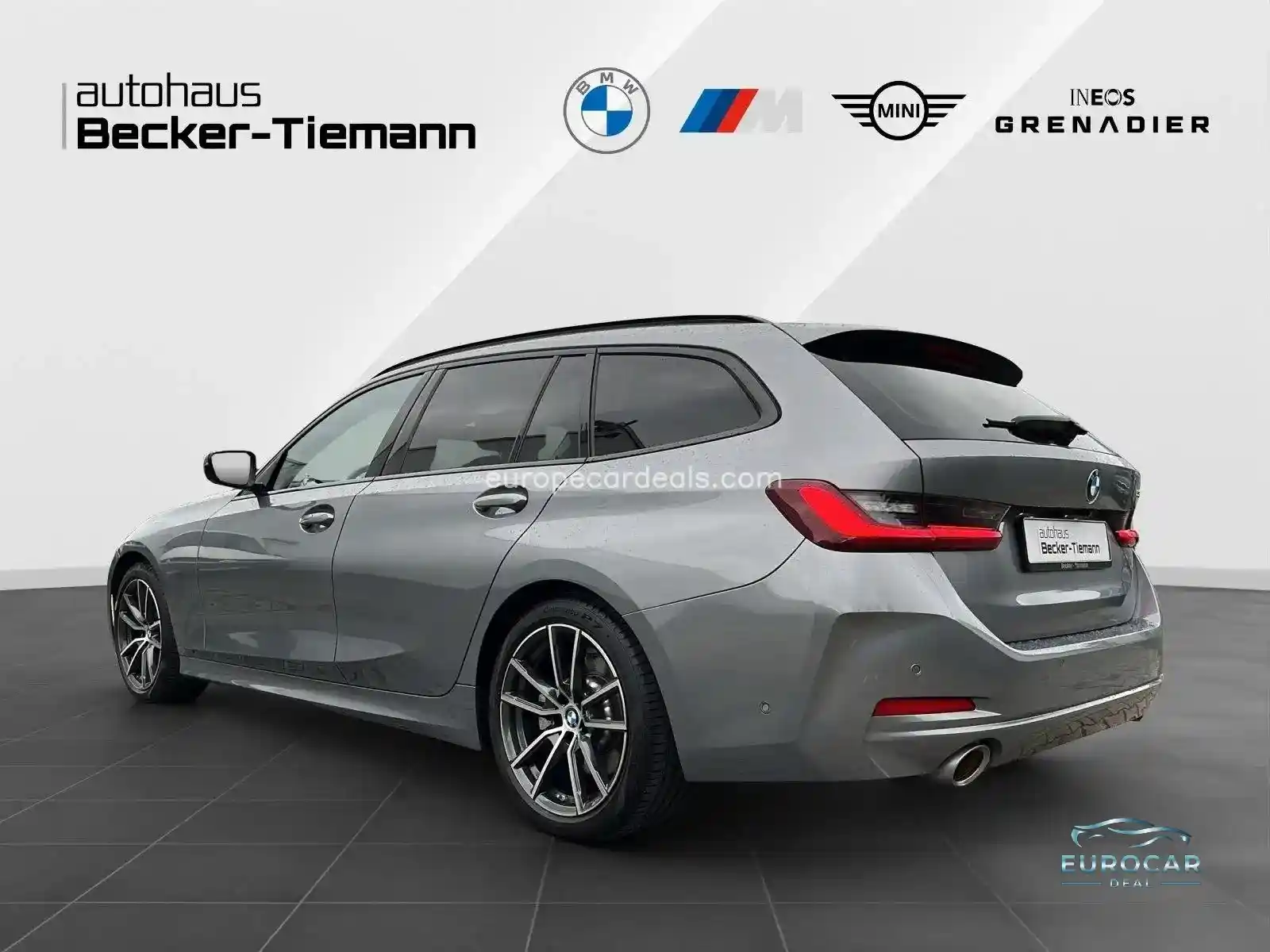 BMW 330