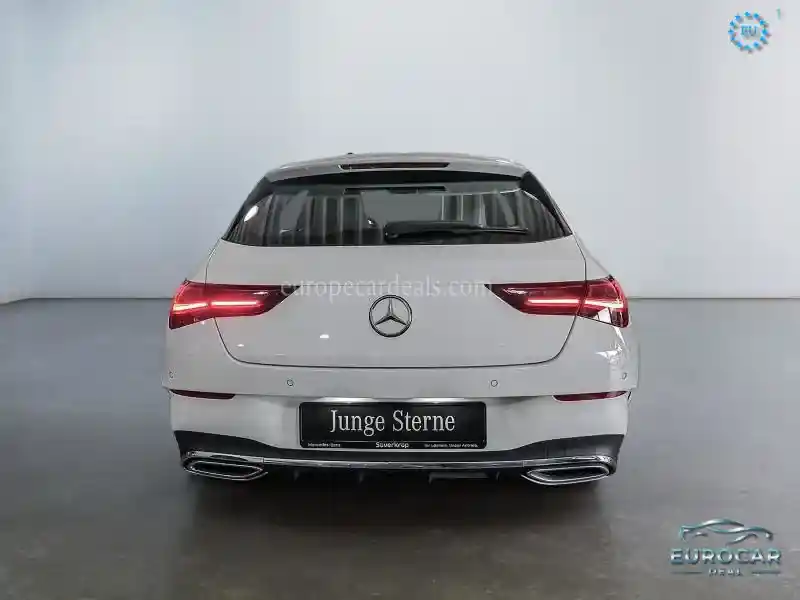 Mercedes-Benz CLA 200 Shooting Brake