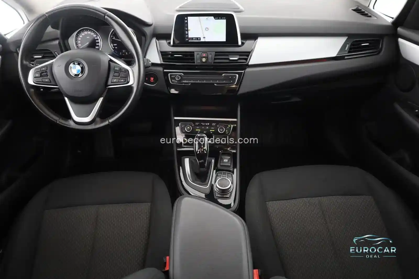 BMW 220