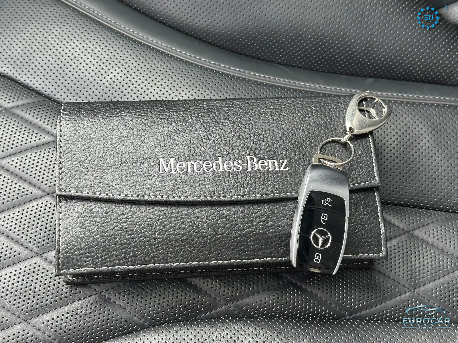 Mercedes-Benz S 560
