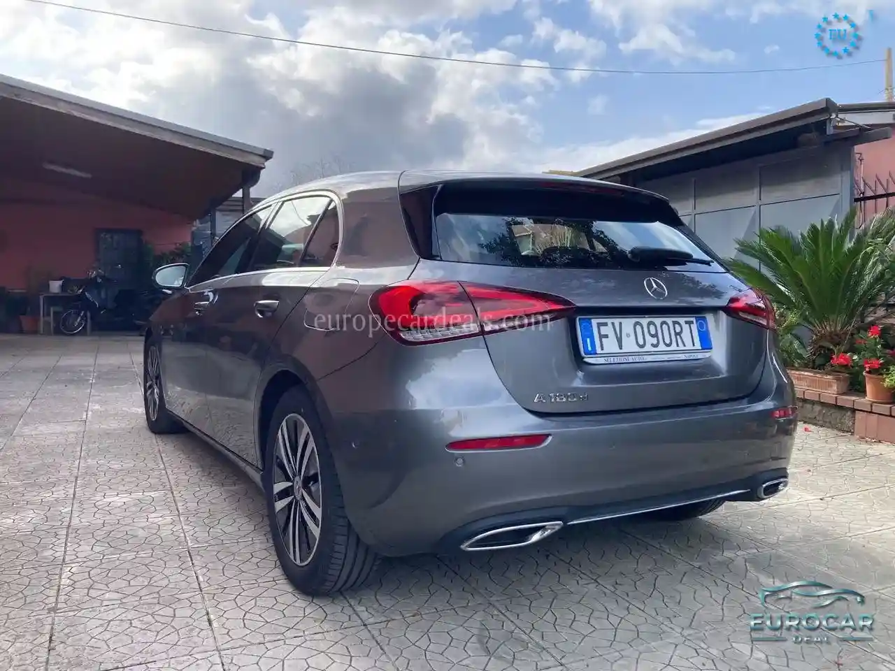 Mercedes-Benz A 180