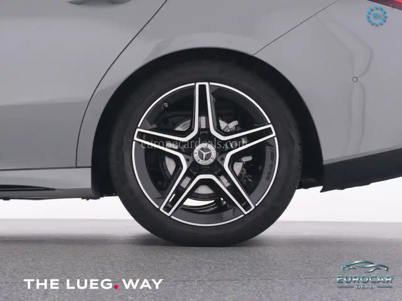 Mercedes-Benz CLA 180