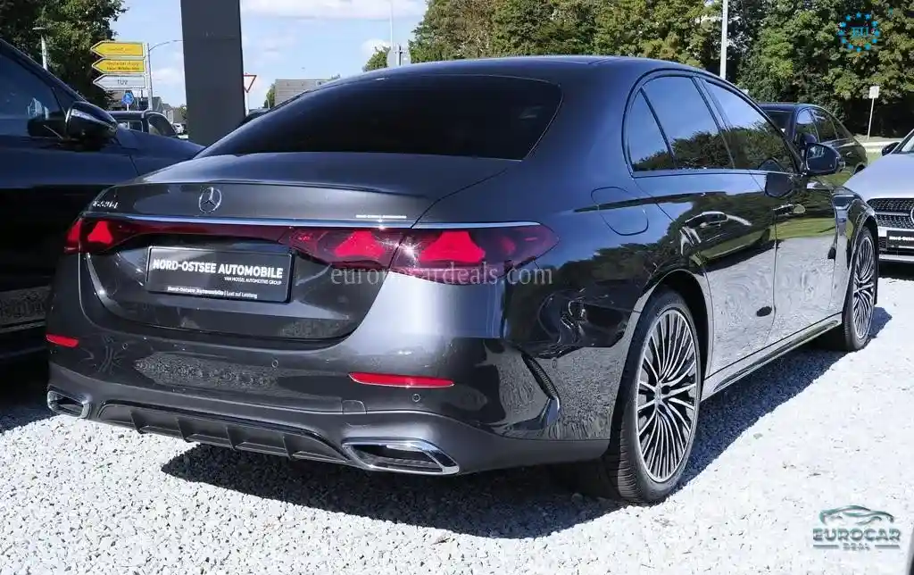Mercedes-Benz E 220