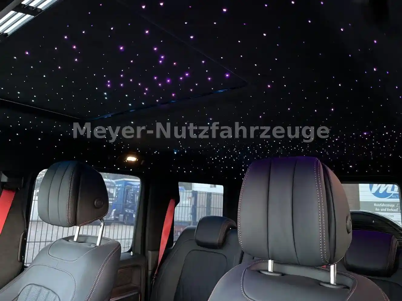 Mercedes-Benz G 500