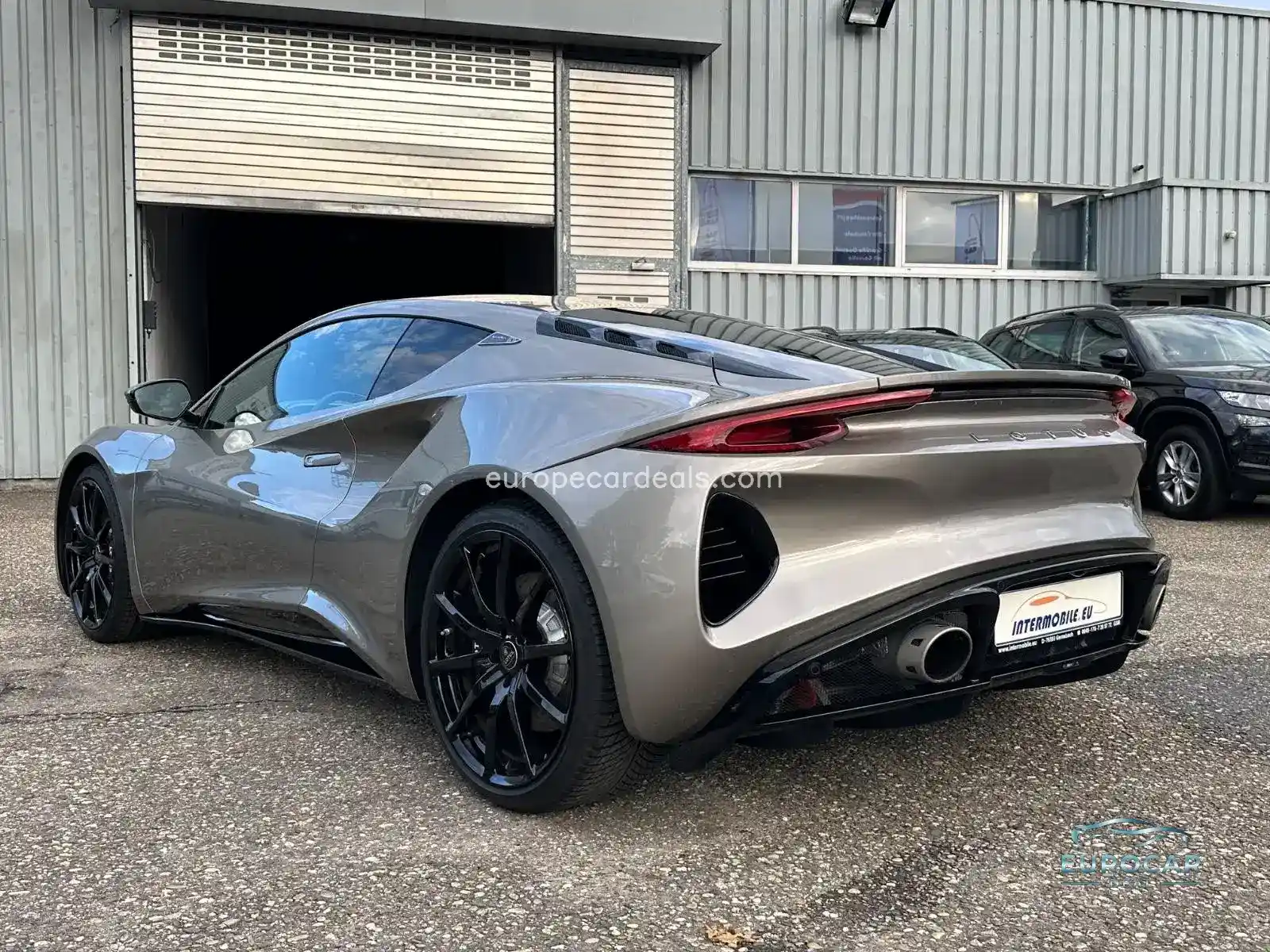 Lotus Emira