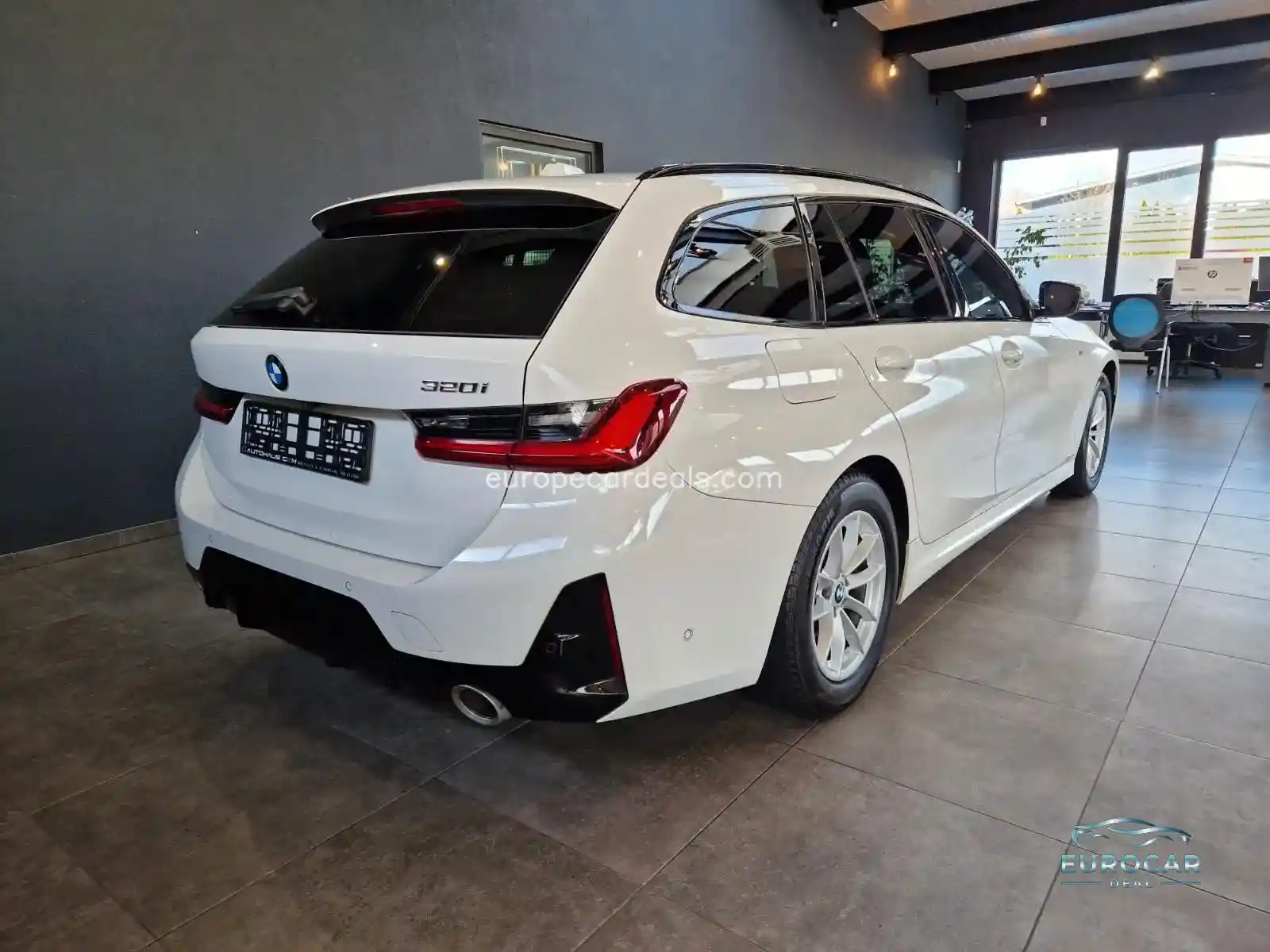 BMW 320