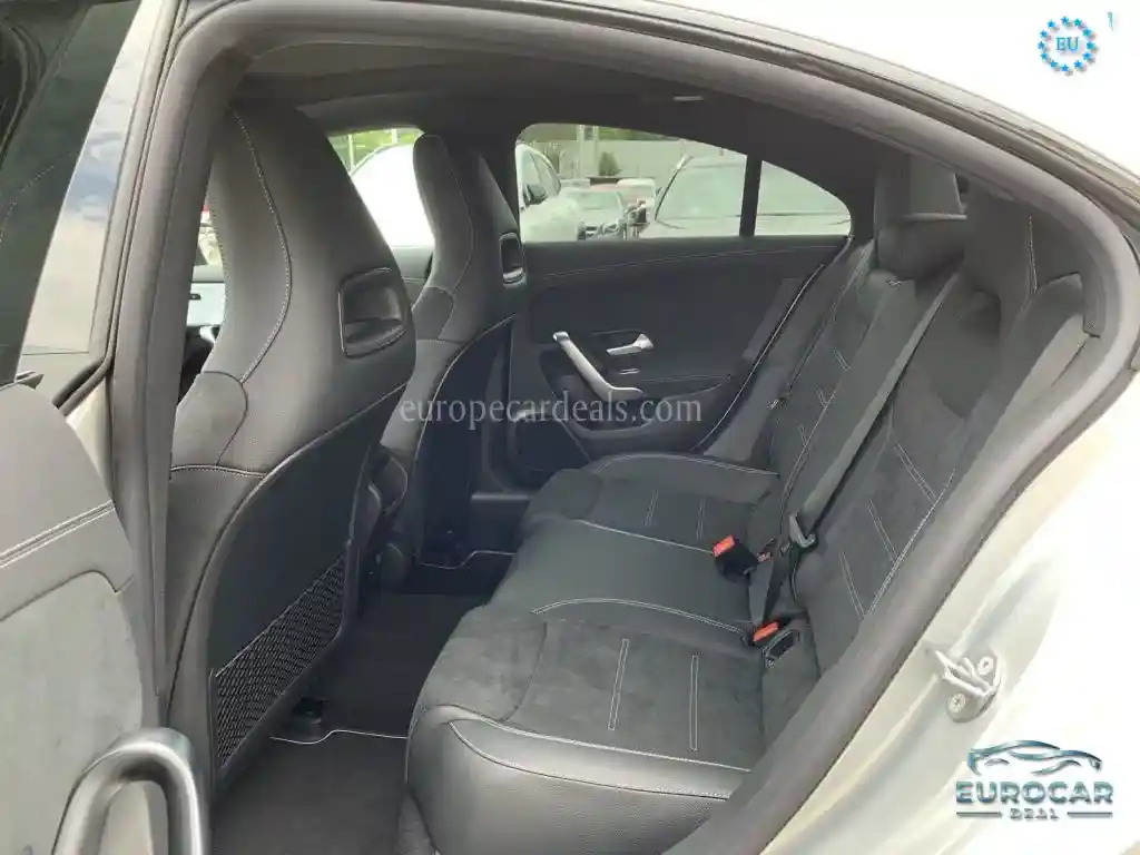 Mercedes-Benz CLA 180