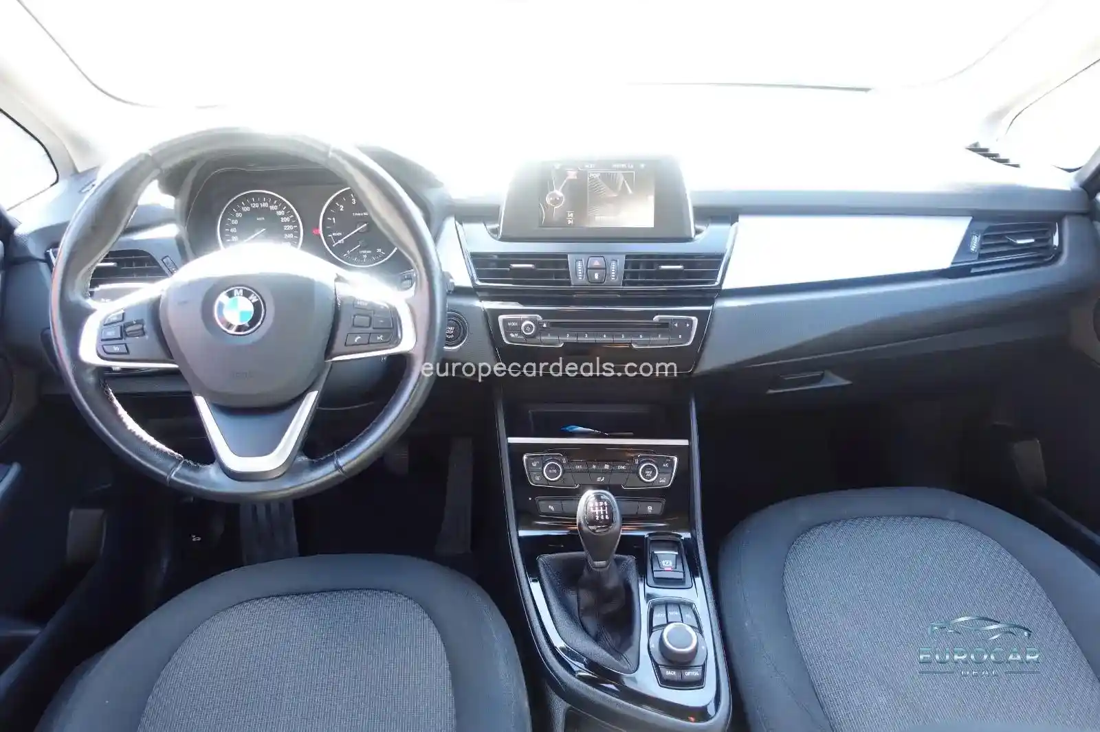 BMW 218