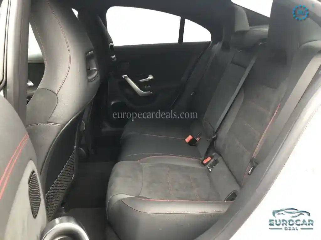 Mercedes-Benz CLA 220