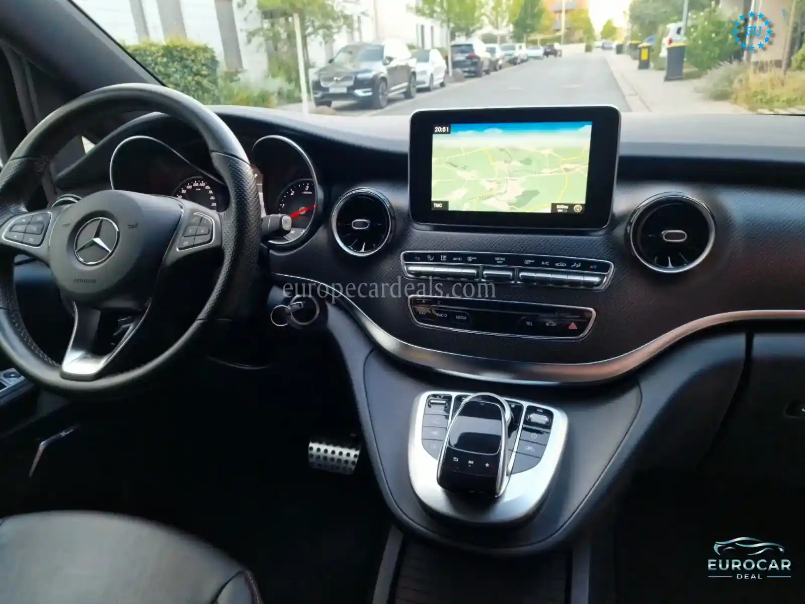 Mercedes-Benz V 250