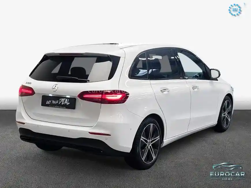 Mercedes-Benz B 180