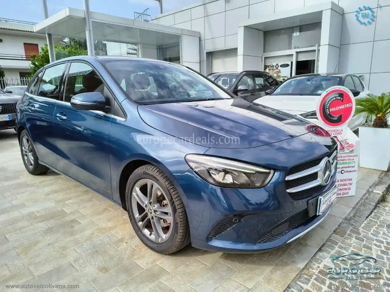 Mercedes-Benz B 180