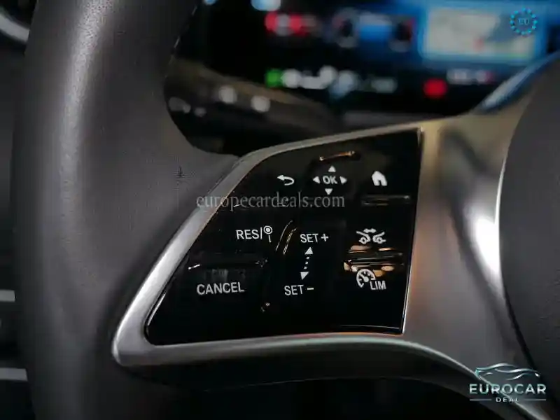 Mercedes-Benz B 220