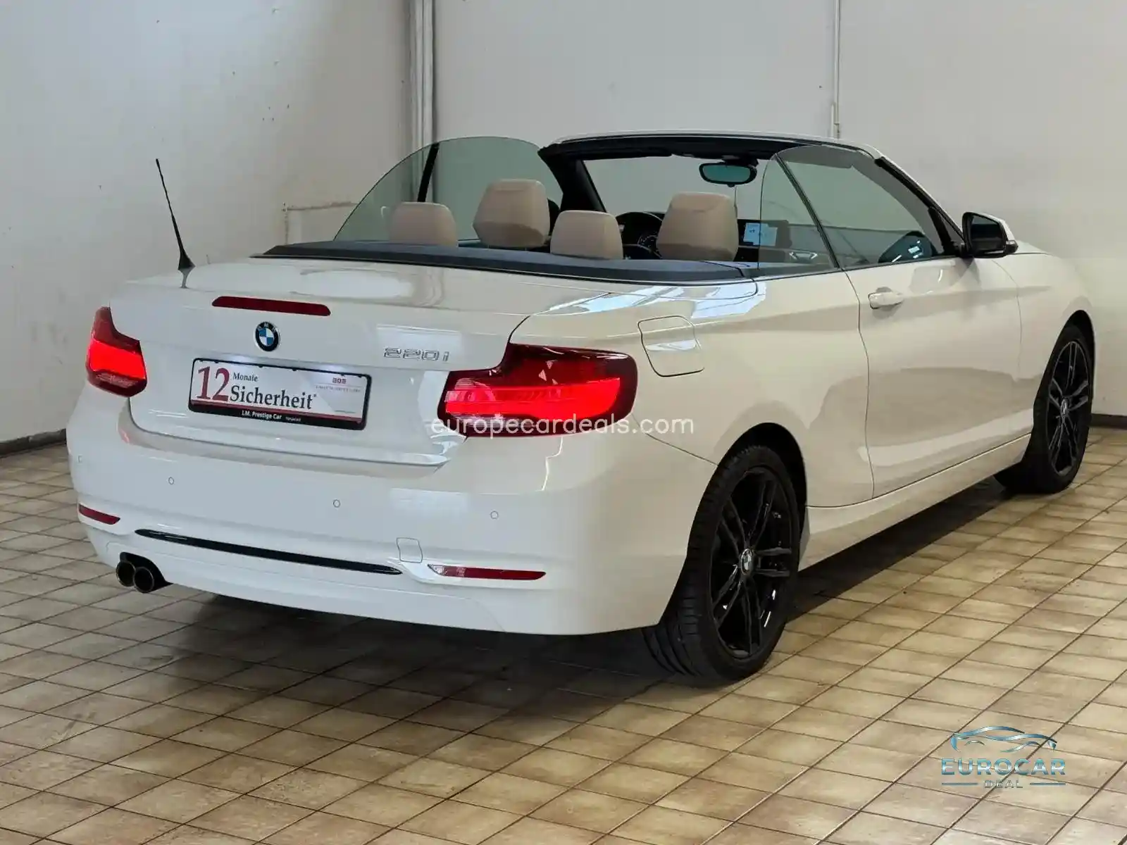BMW 220