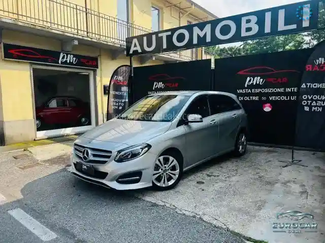 Mercedes-Benz B 200