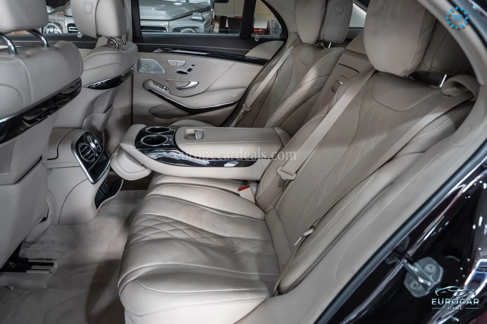 Mercedes-Benz S 560