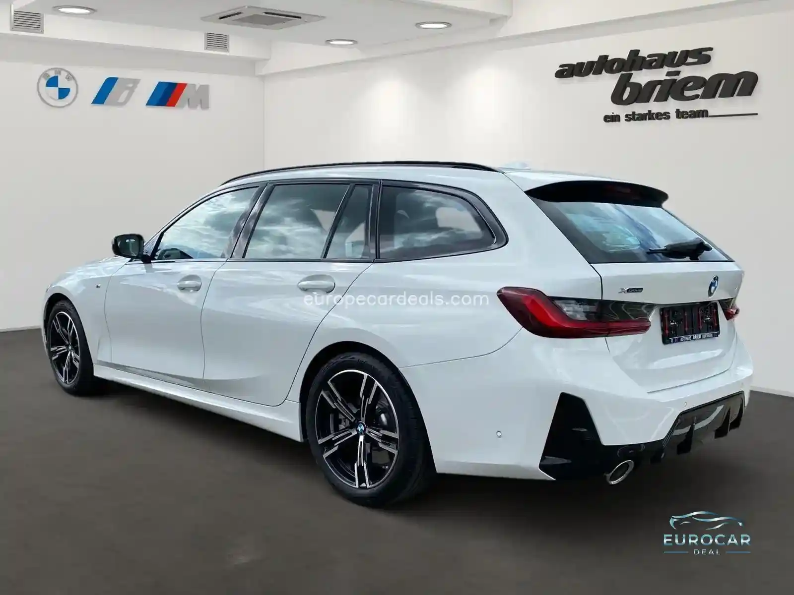 BMW 330
