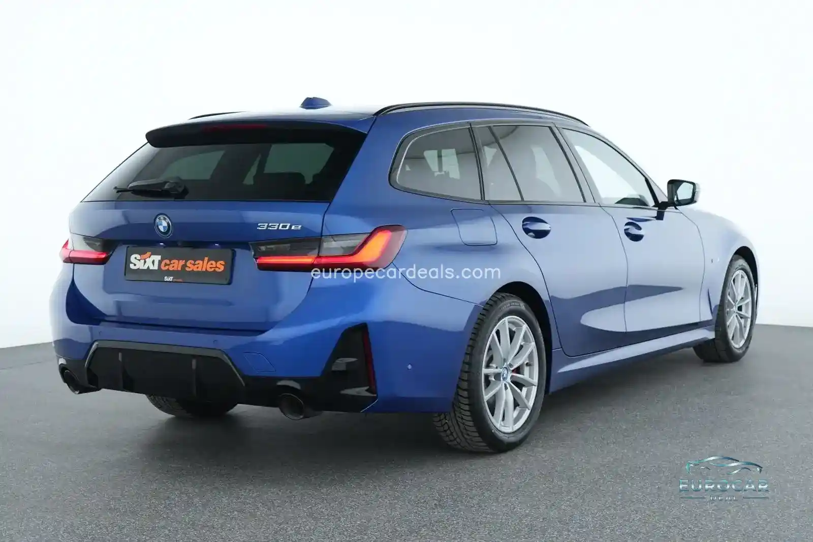 BMW 330