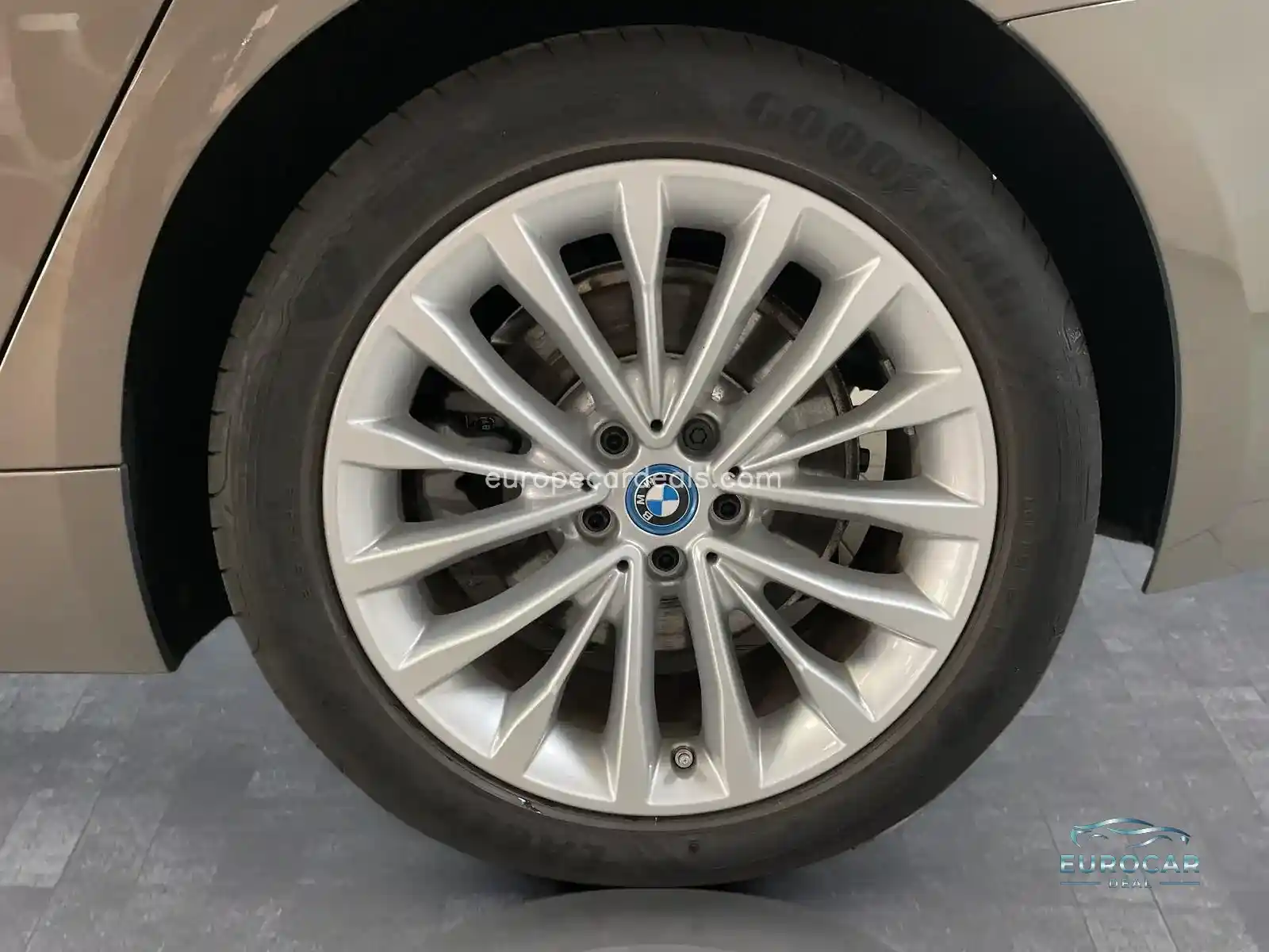 BMW 530