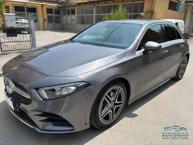 Mercedes-Benz A 200