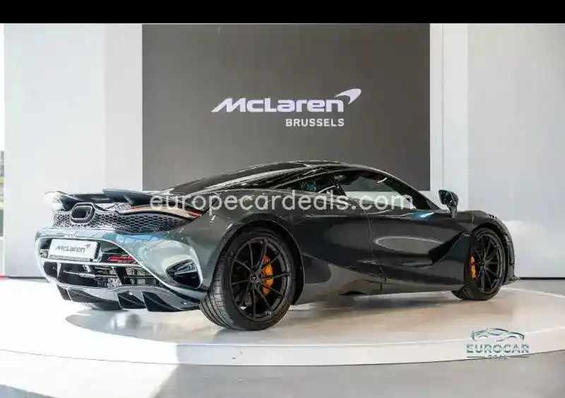 McLaren 750S