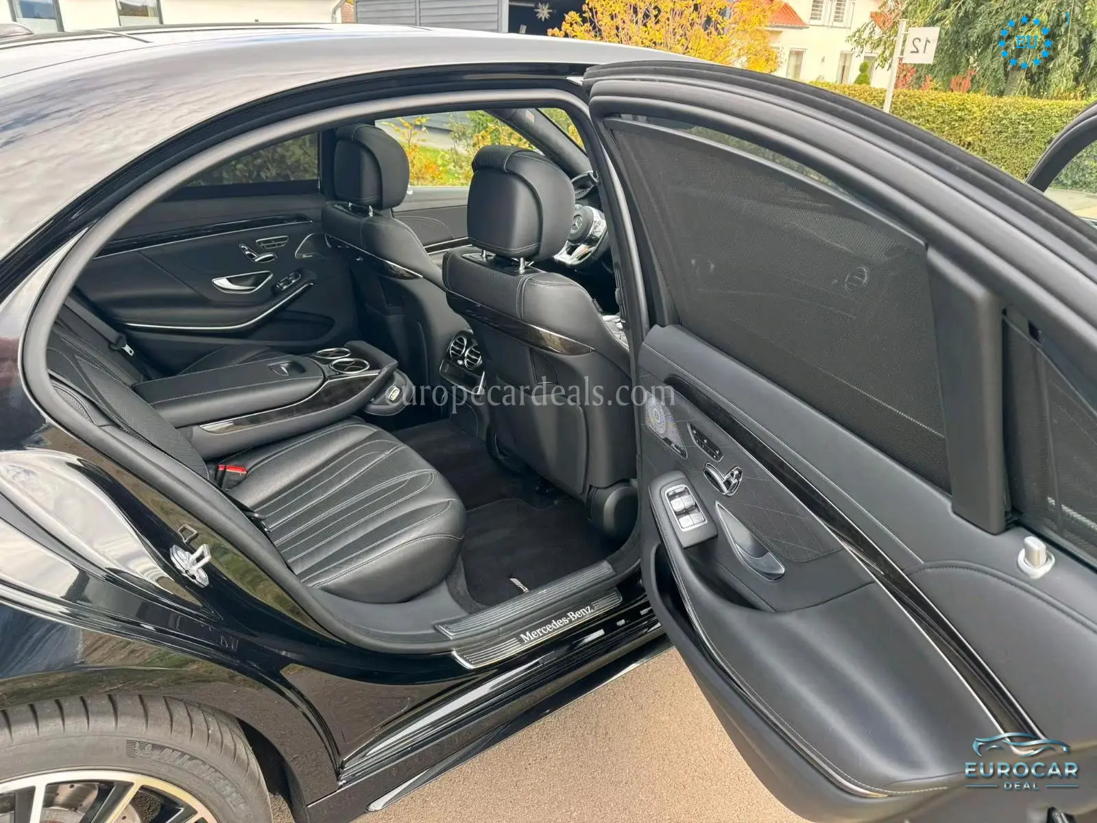 Mercedes-Benz S 560