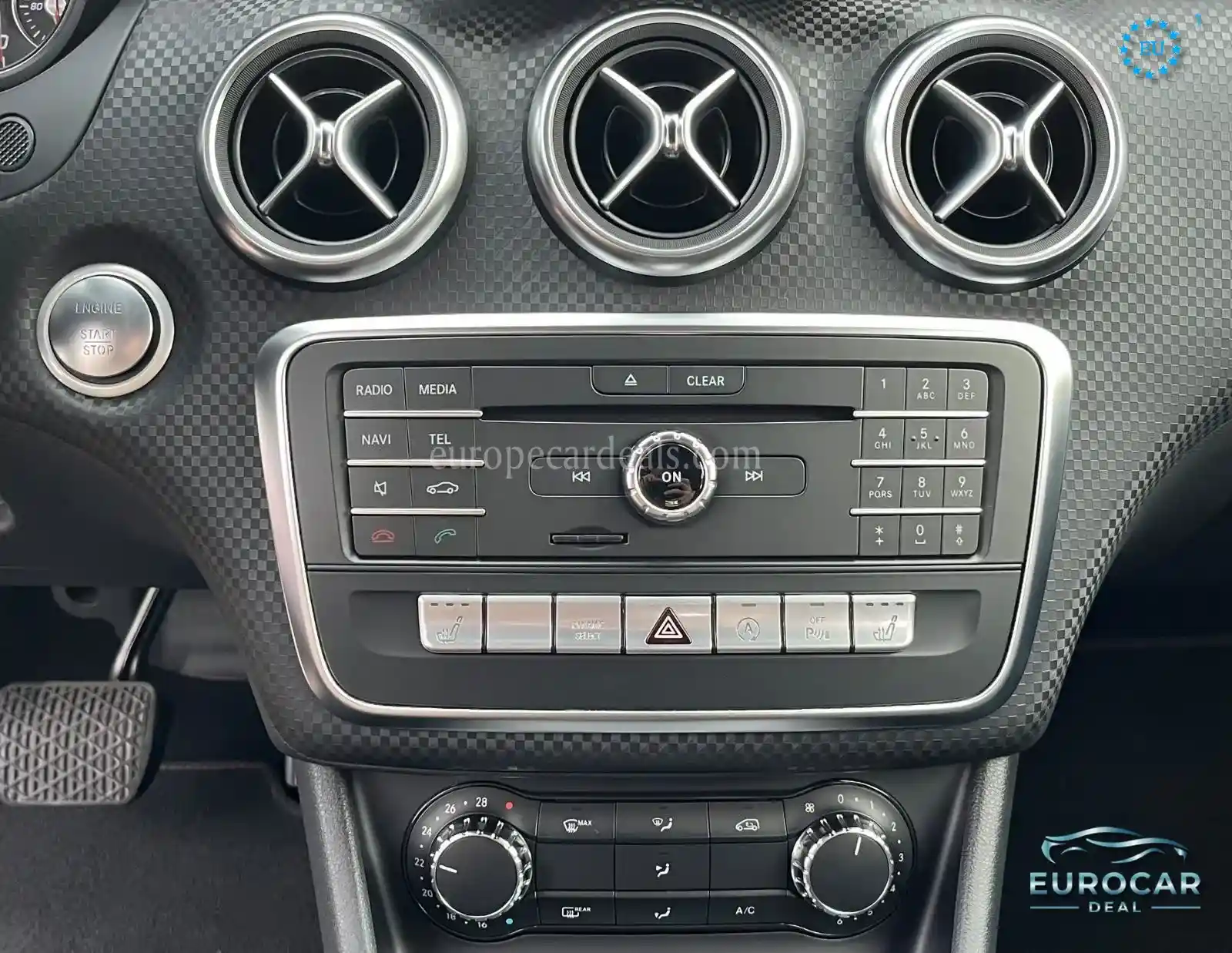 Mercedes-Benz A 220