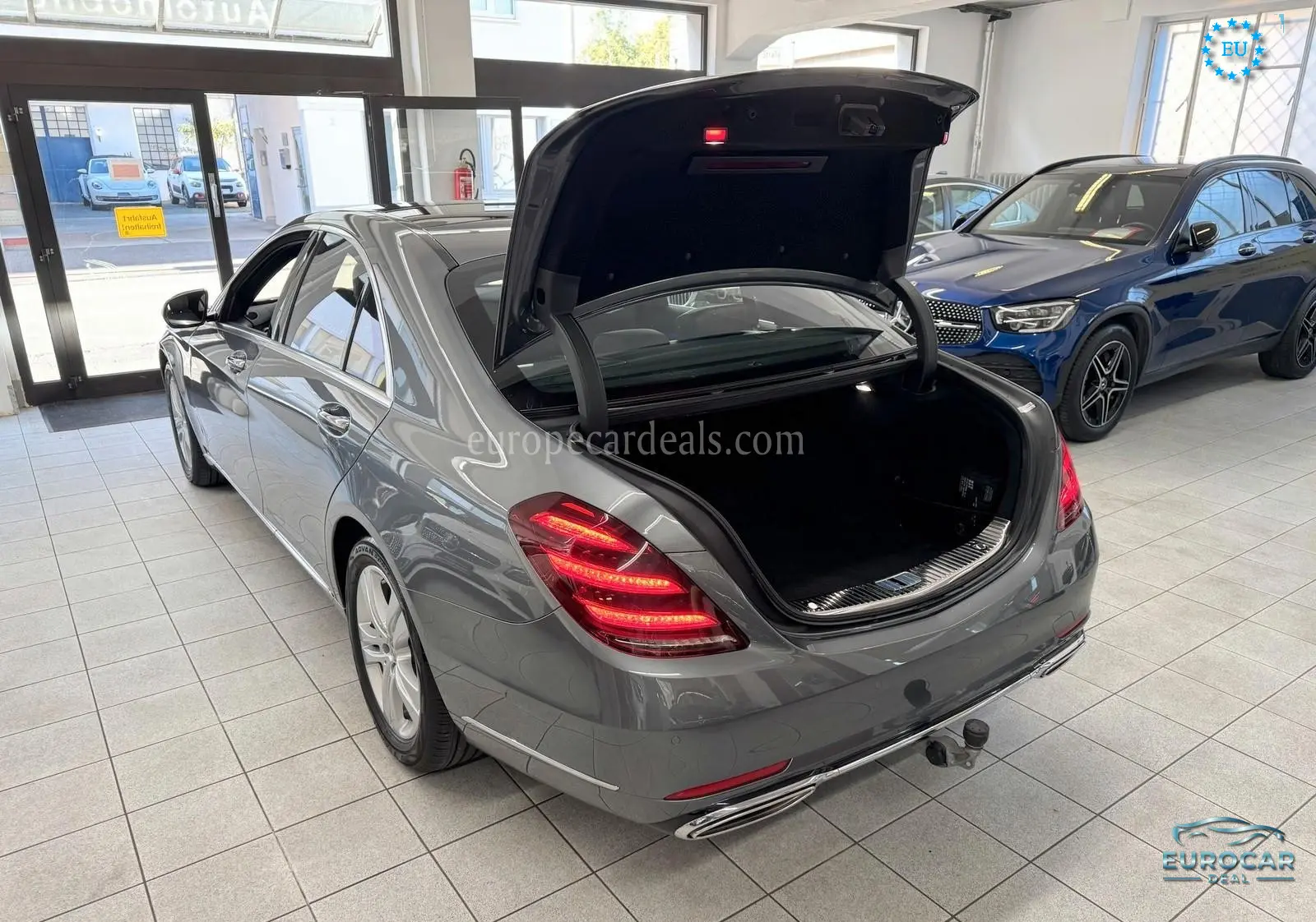 Mercedes-Benz S 560