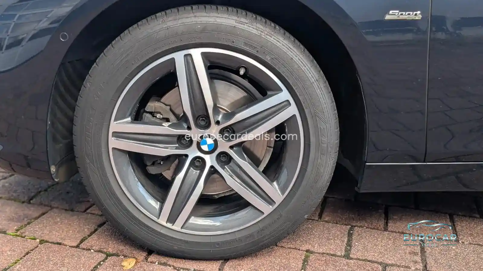 BMW 220