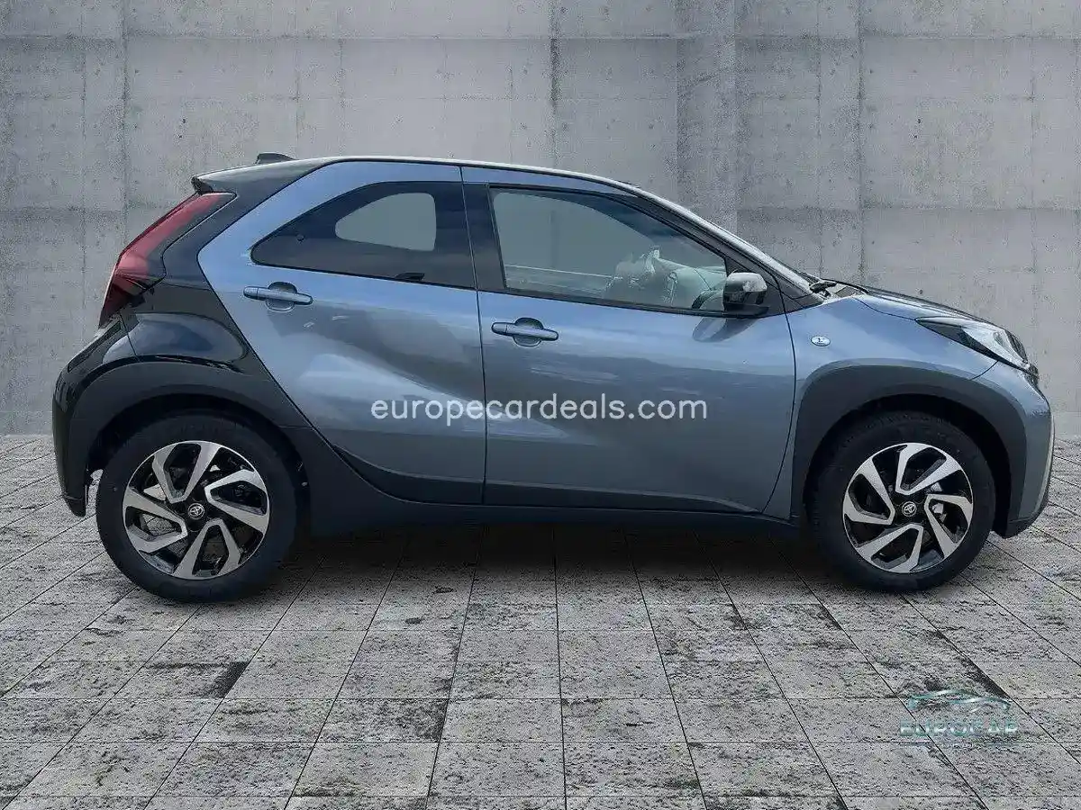 Toyota Aygo (X)