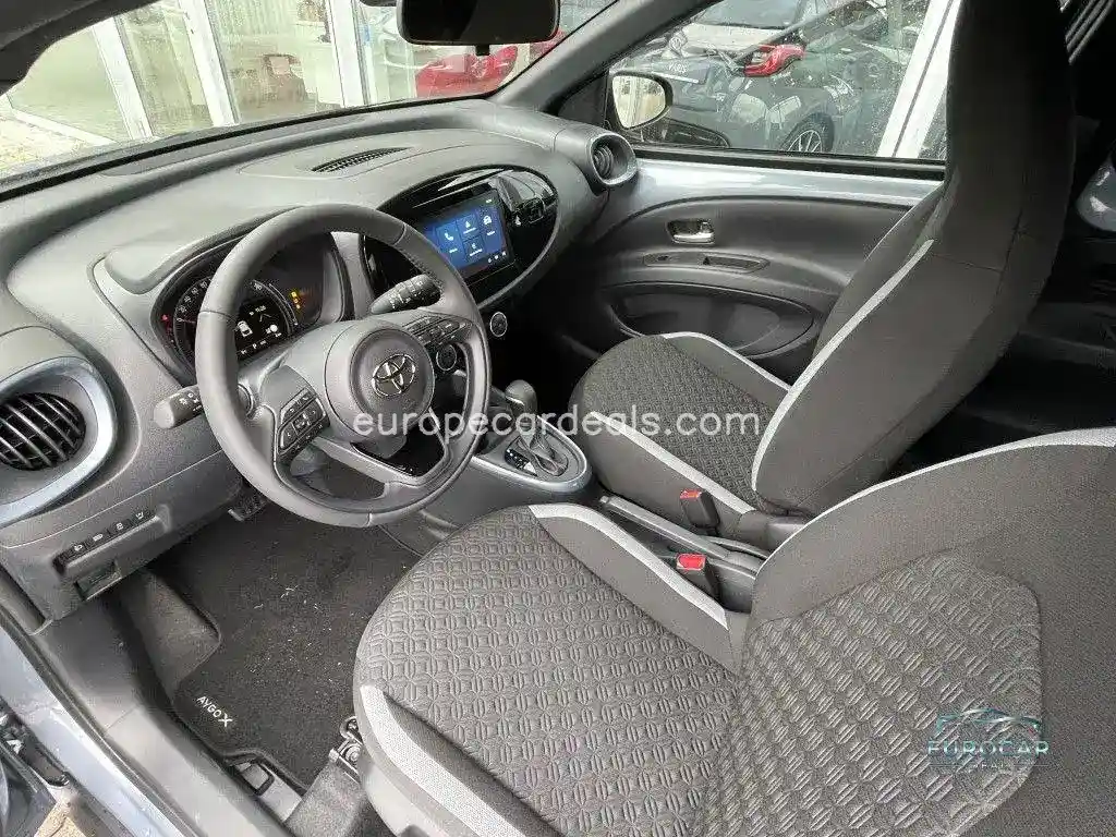 Toyota Aygo (X)