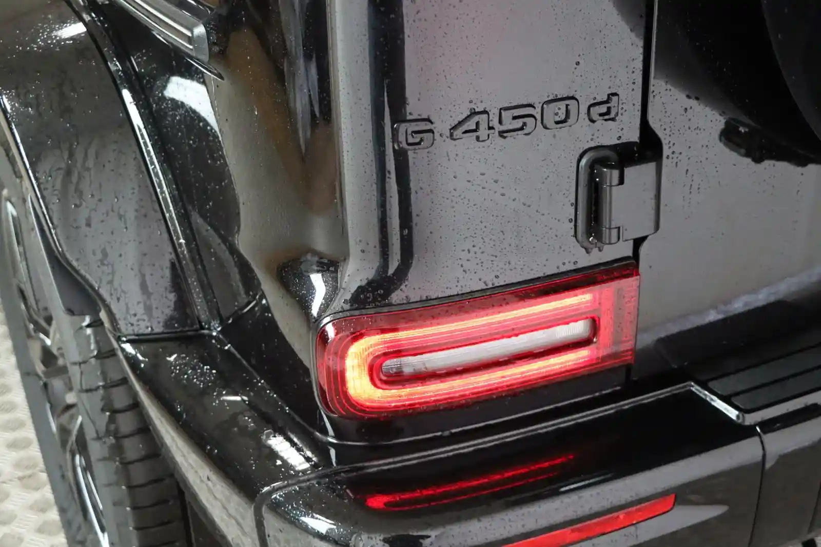 Mercedes-Benz G 450