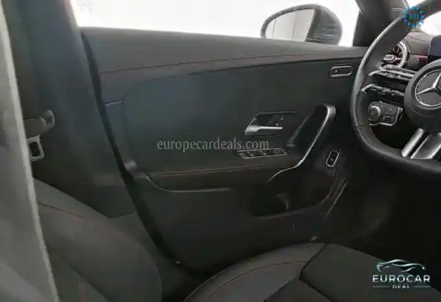 Mercedes-Benz CLA 220 Shooting Brake