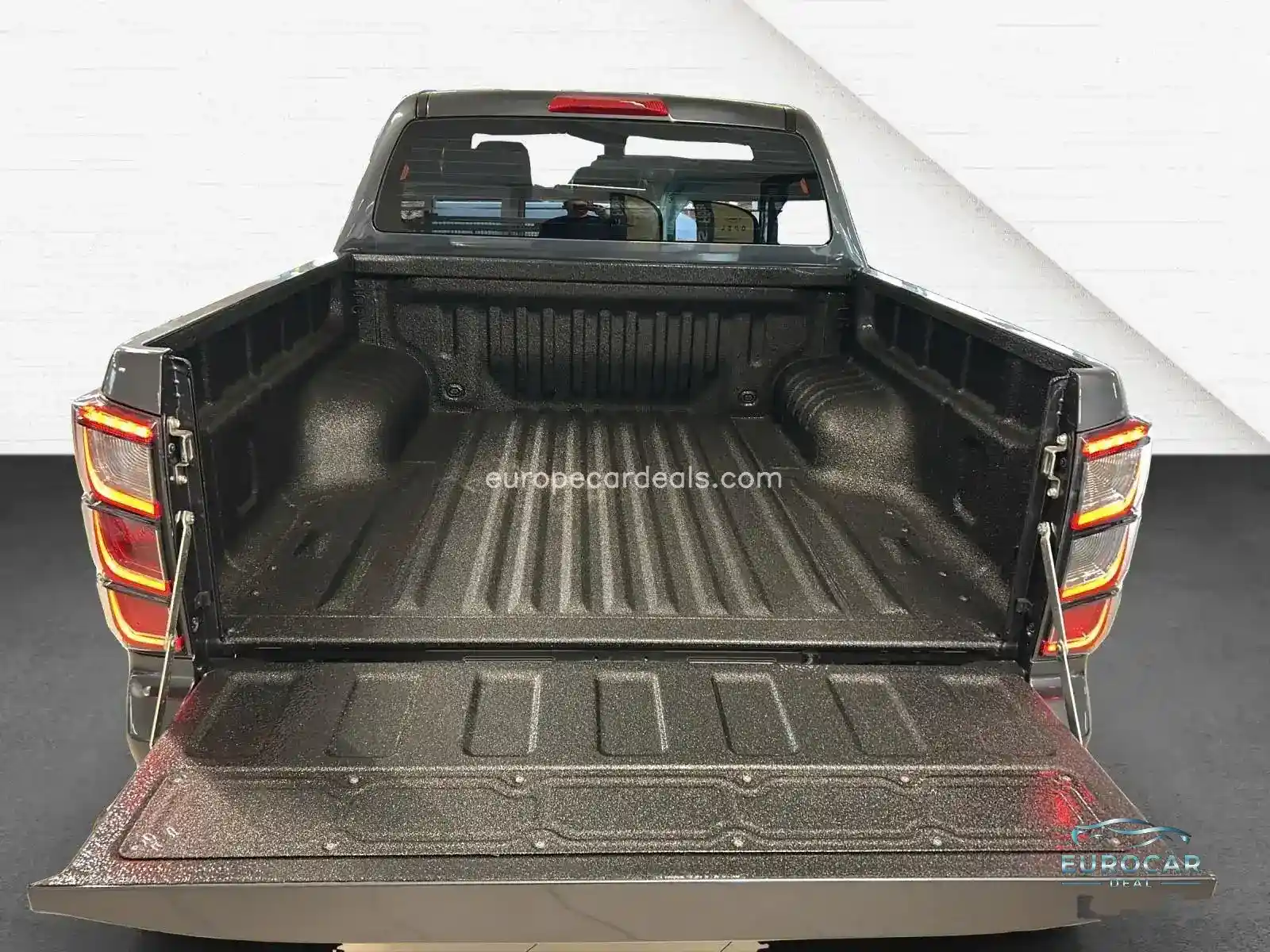 1.9 V-Cross 3,5t Anhängelast Kamera Carpla