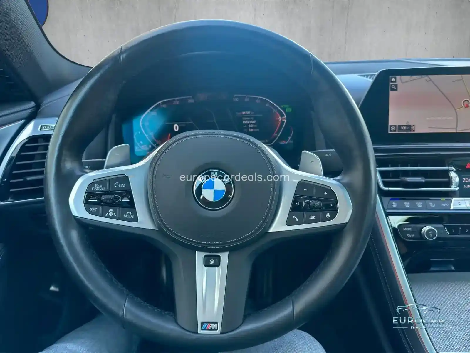 BMW 840